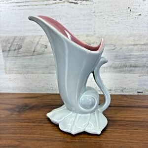 Vintage Red‎ Wing Pottery Cornucopia Vase #1356 - 7.5"